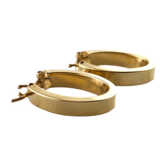 14 Karat Yellow Gold Oval Hoop Earrings #18502 - Picture 4 of 8